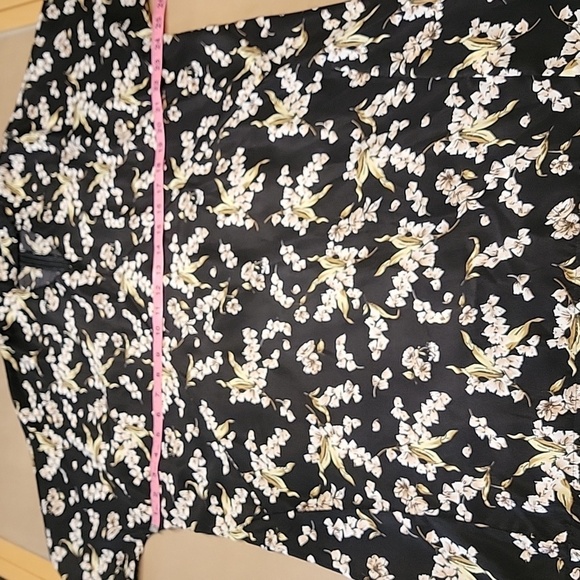 Liquorish Size 10/38 Black with Cream & Tan Floral Pattern Midi Dress, NEW w/Tag - Picture 6 of 12